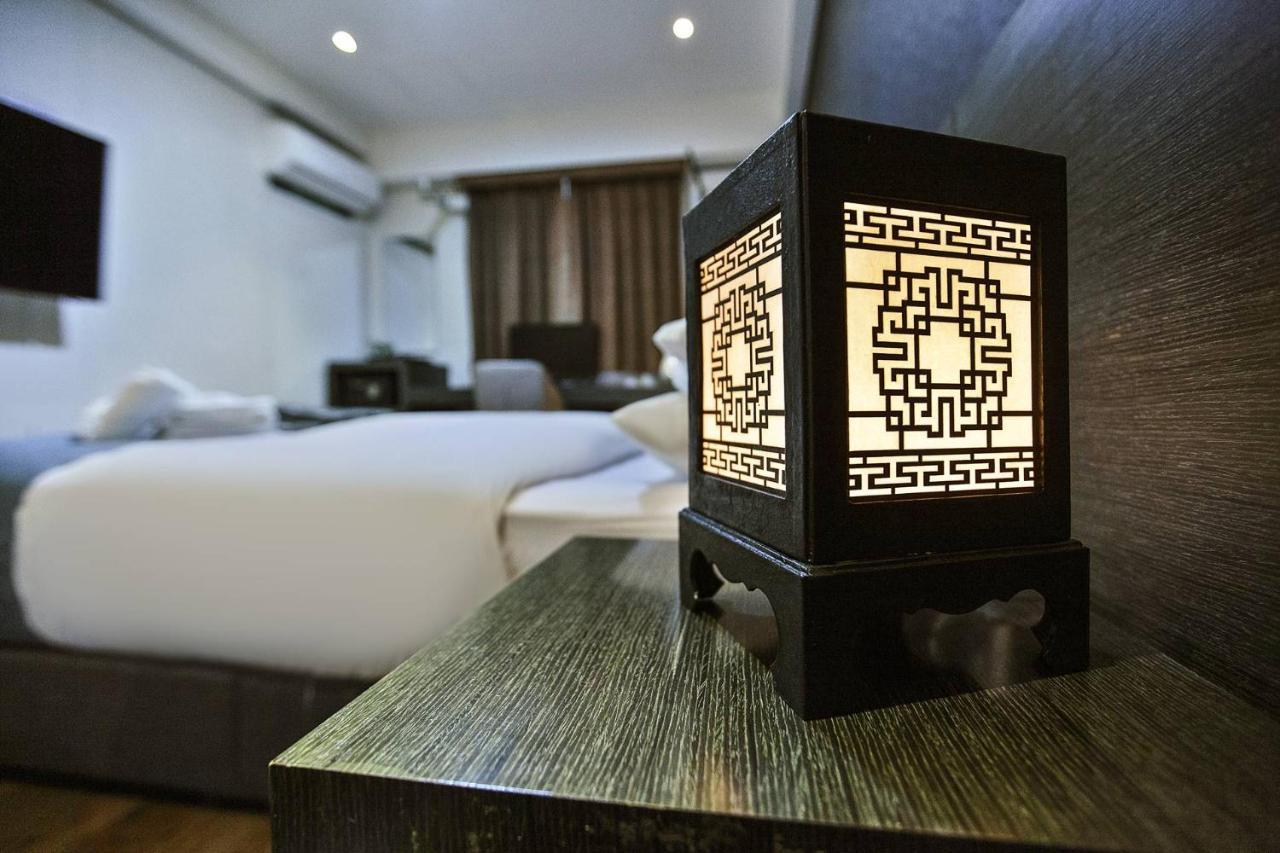 Suwon Dono1796 Hotel Bagian luar foto