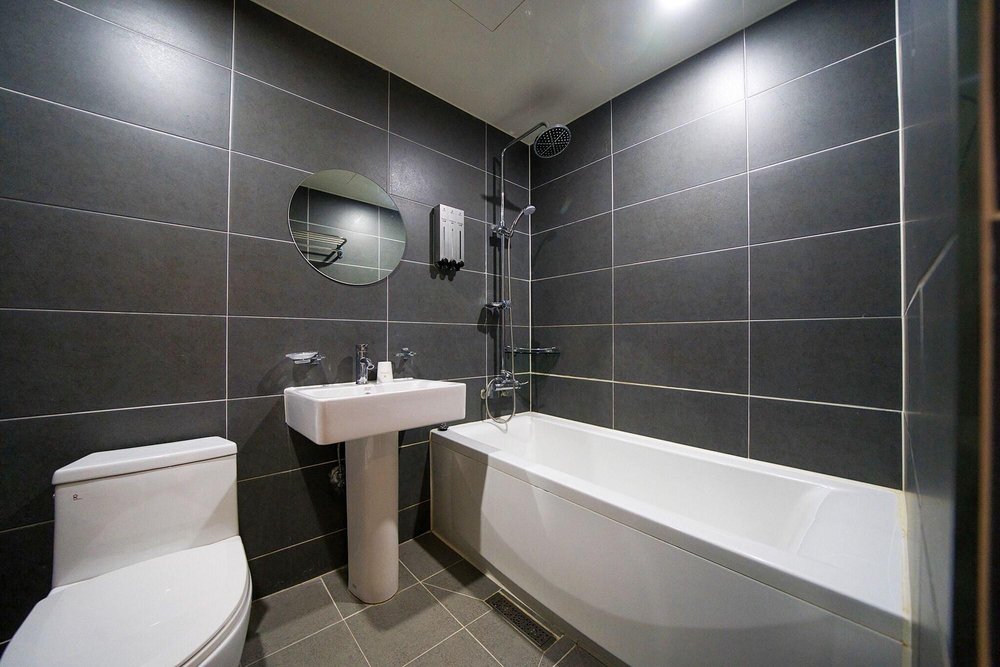 Suwon Dono1796 Hotel Bagian luar foto